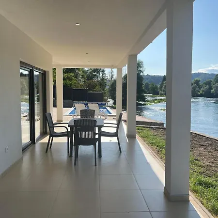Na Uni Sarac Apartamento