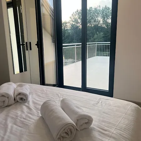 Apartamento Na Uni Sarac *