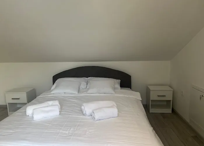 Na Uni Sarac * Otave